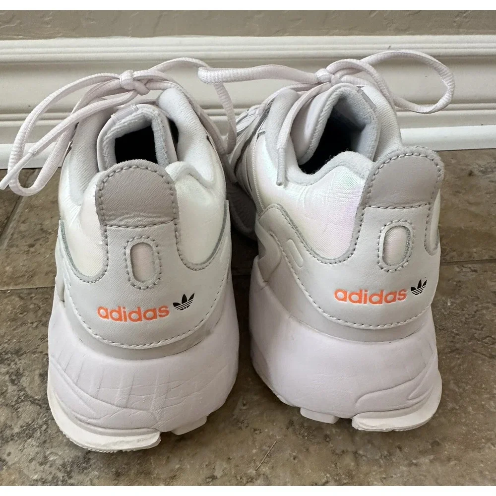 Adidas LVL 029002  White Sneaker Shoes Women's  US 7 - Picture 6 of 7